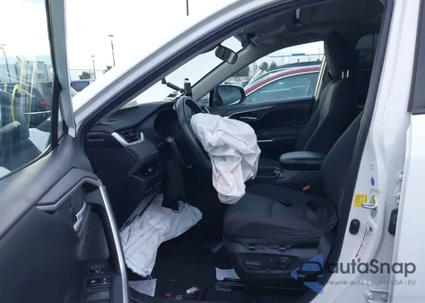 2021 Toyota Rav4 Xle from USA, damaged, VIN 2T3W1RFV3MC094134